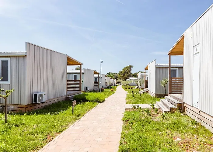 Premium Mobile Homes Istria - Lanterna - Luxury Mobilhome 营地 波雷奇