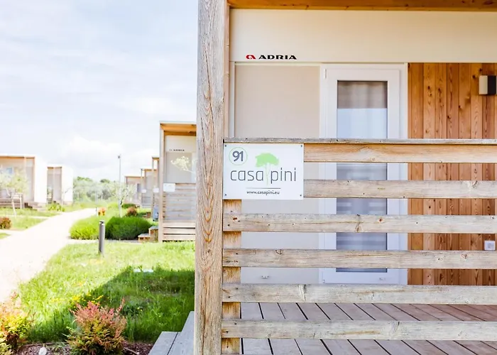 Kamp alanı Premium Mobile Homes Istria - Lanterna - Luxury Mobilhome Poreč